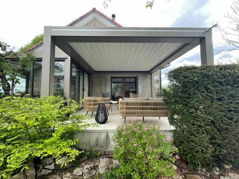 Choisir une Pergola Bioclimatique à Genève